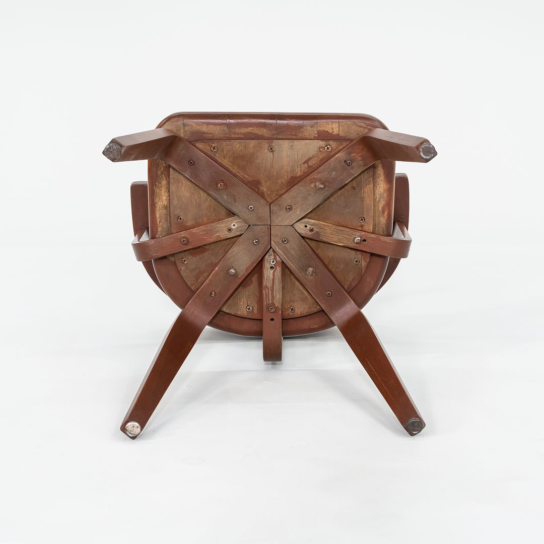 W199 Chair