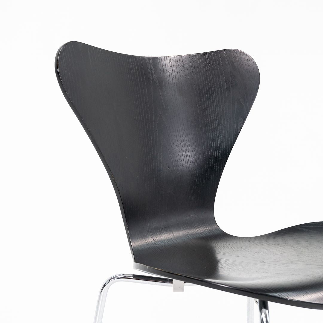 Series 7 Chair, Model 3107