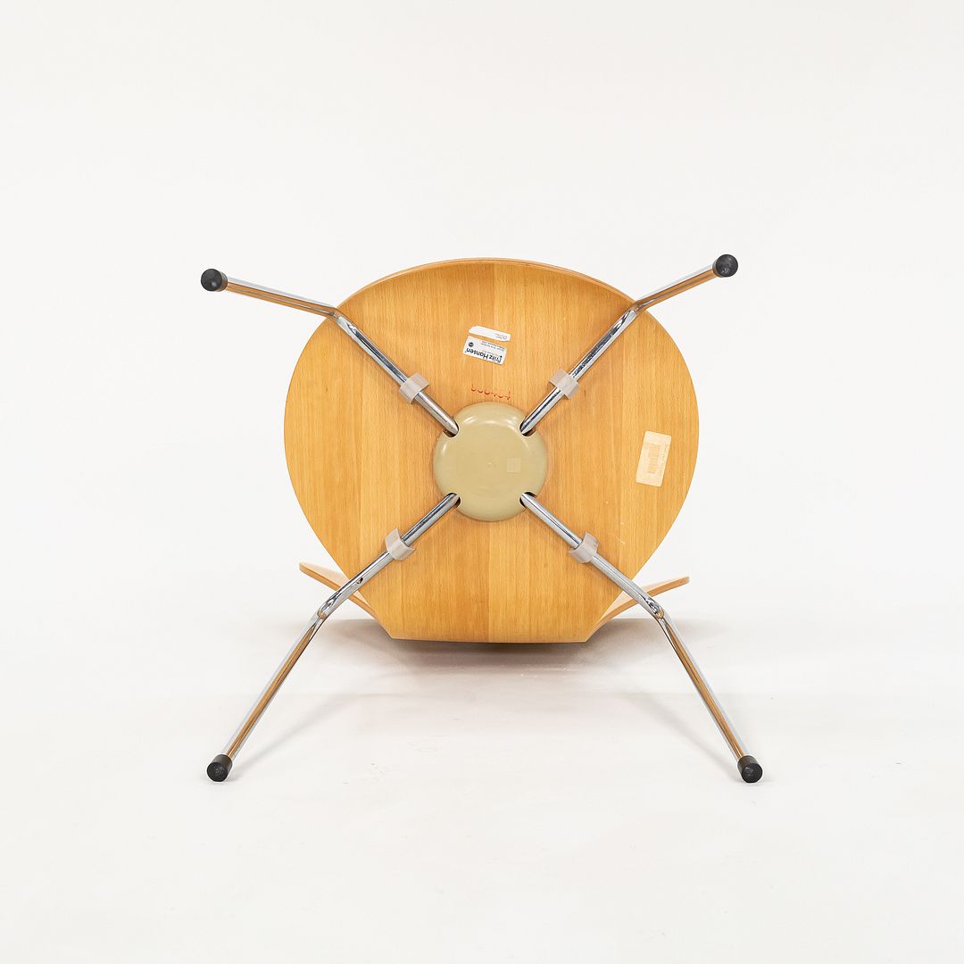 Fritz Hansen Series 7 Side Chair, Model 3107