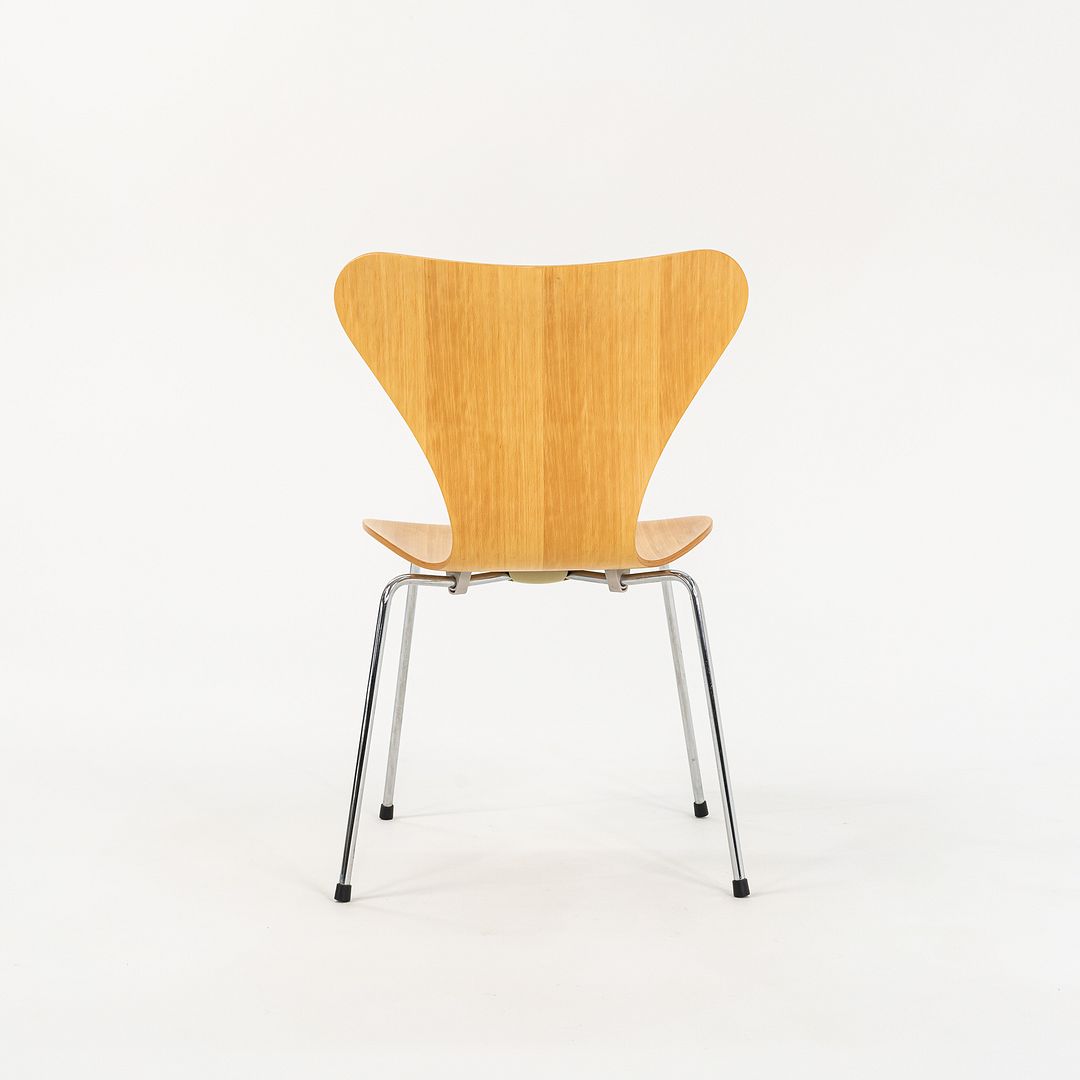 Fritz Hansen Series 7 Side Chair, Model 3107