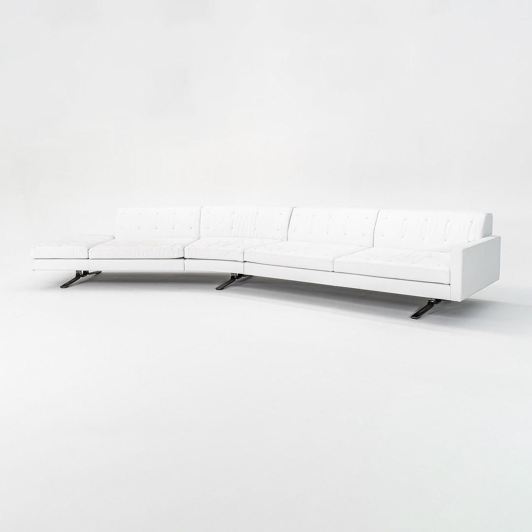 Kennedee Sofa / Sectional