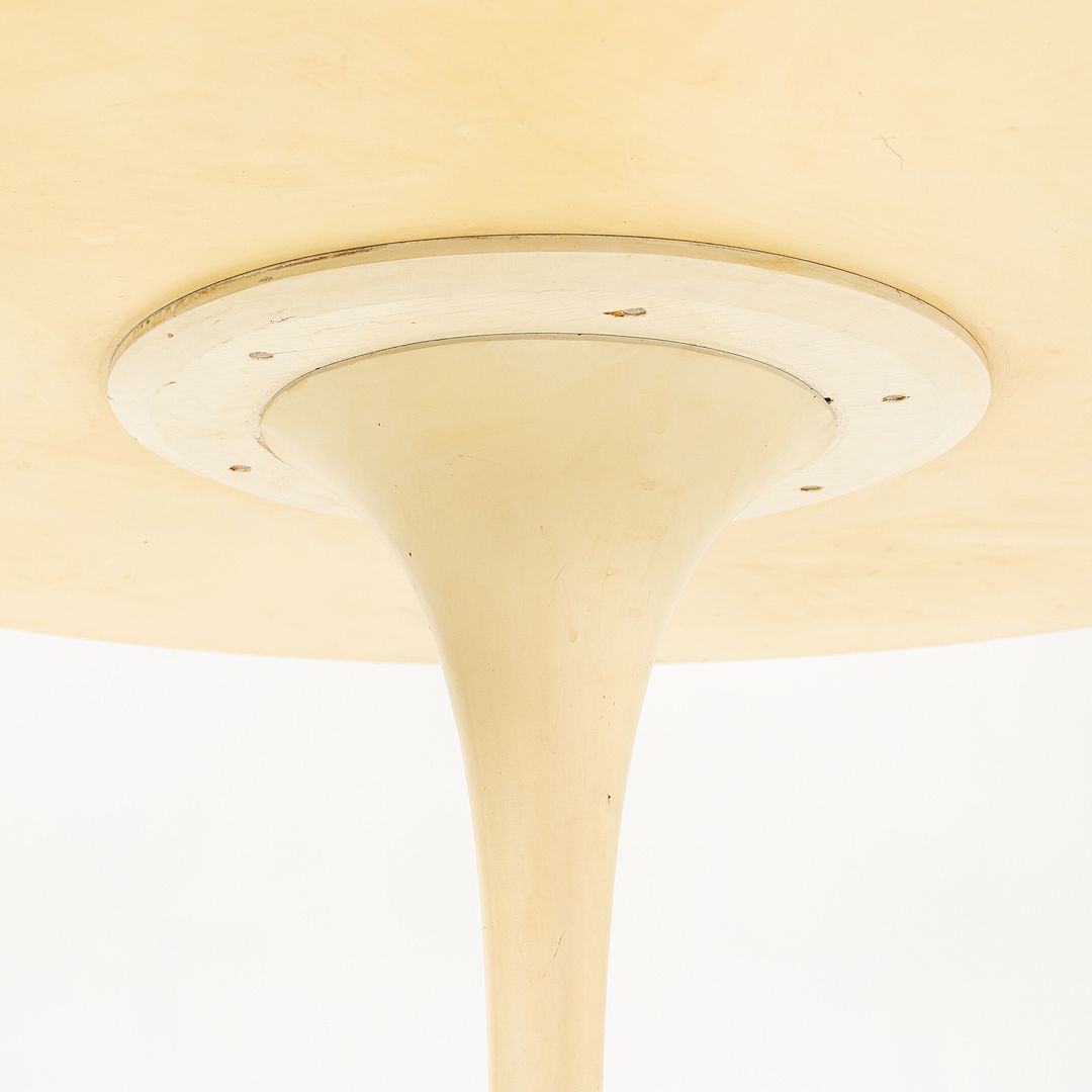 Tulip Pedestal Dining Table, 174W