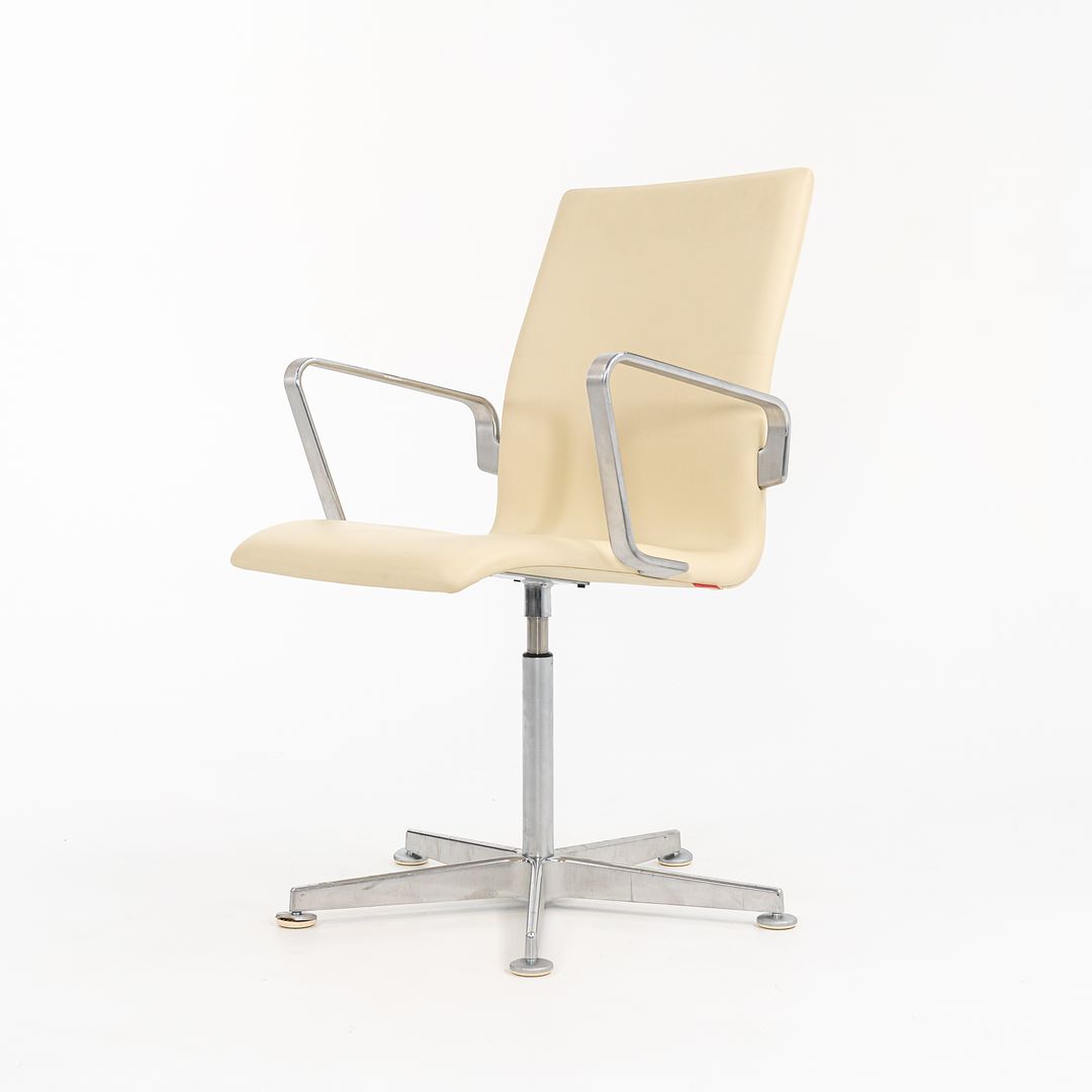 Oxford Chair, Model 3291W