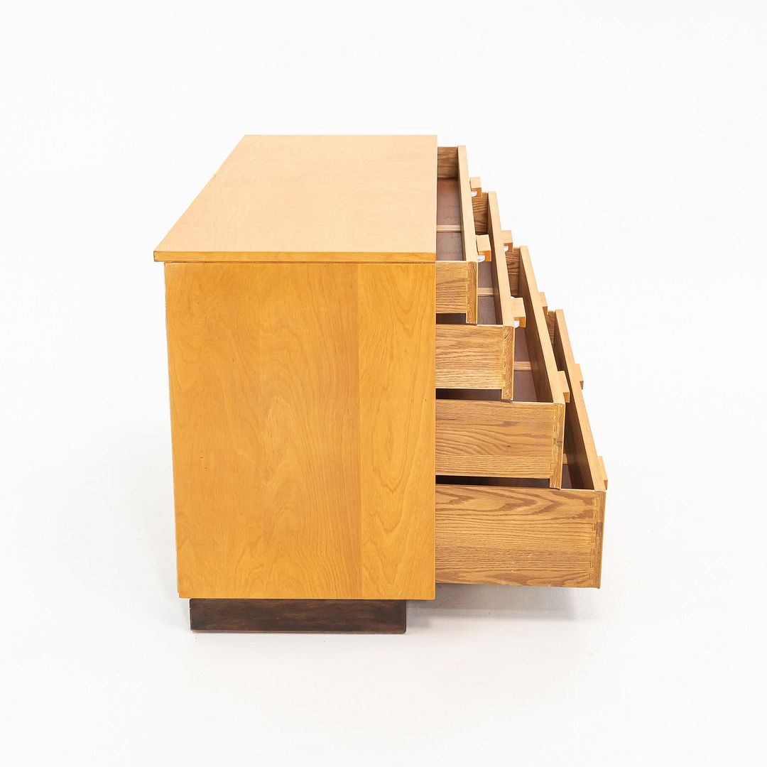 Flexible Home Arrangements 4-Drawer Dresser