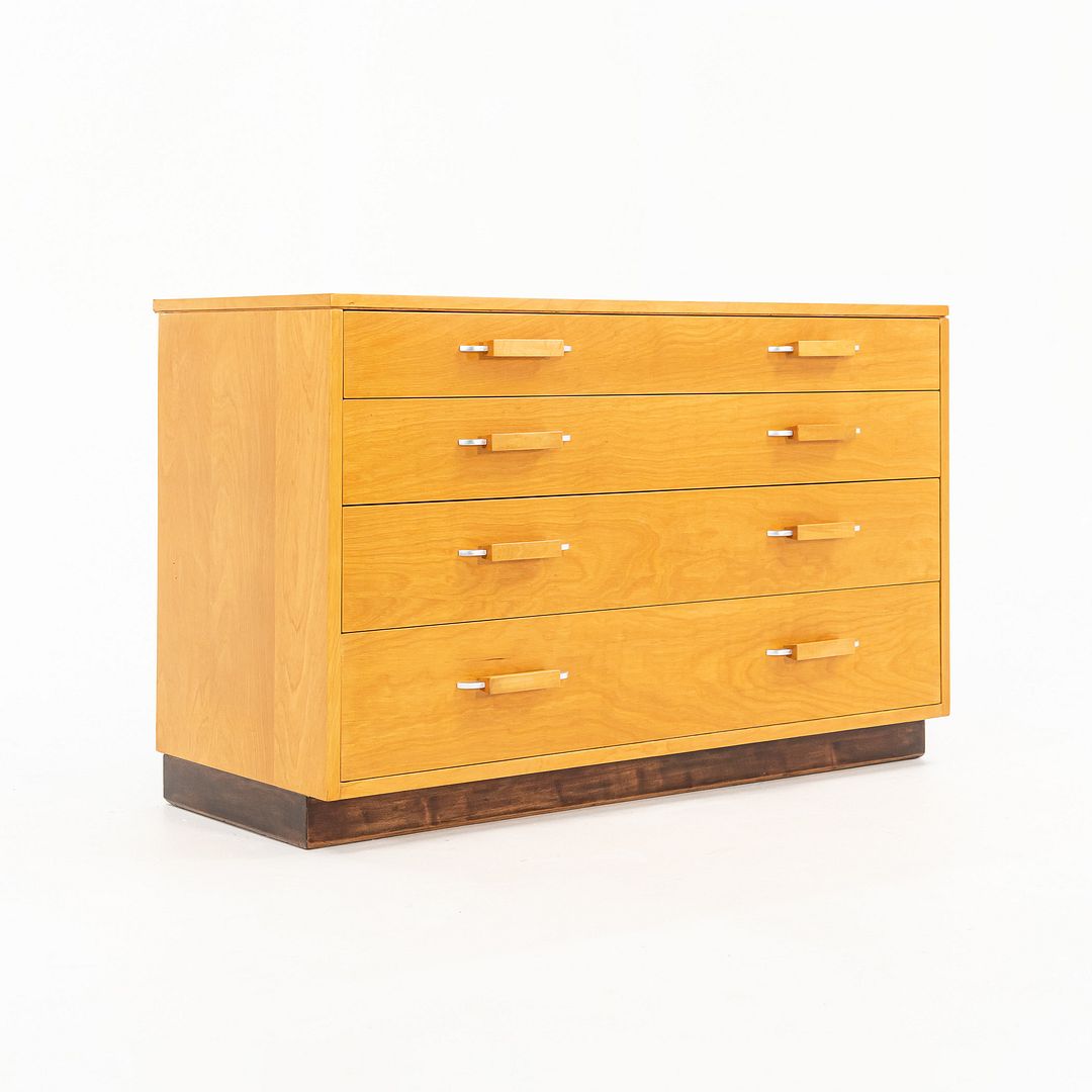 Flexible Home Arrangements 4-Drawer Dresser