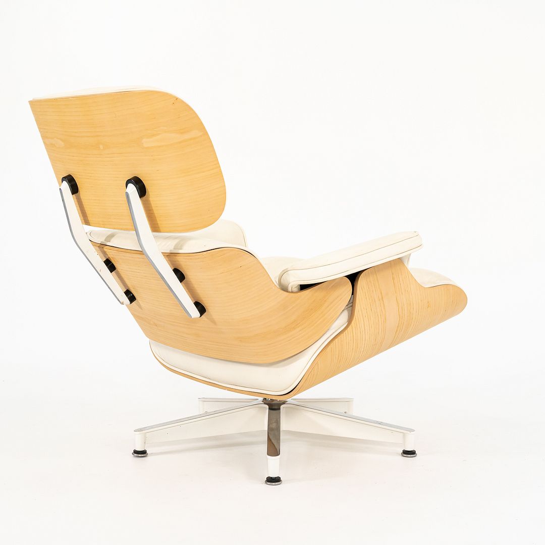Eames Lounge Chair and Ottoman, Models 670 and 671