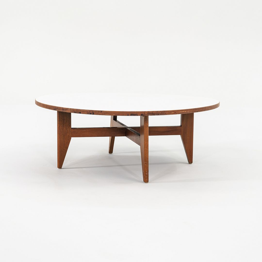 5059 Coffee Table