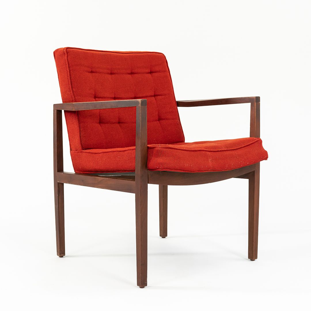 Cafiero Lounge Chair