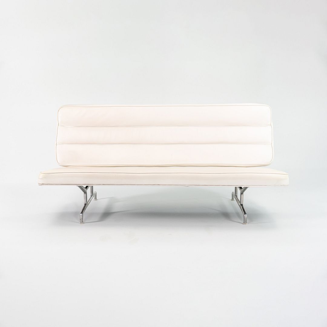 Eames 3473 Sofa