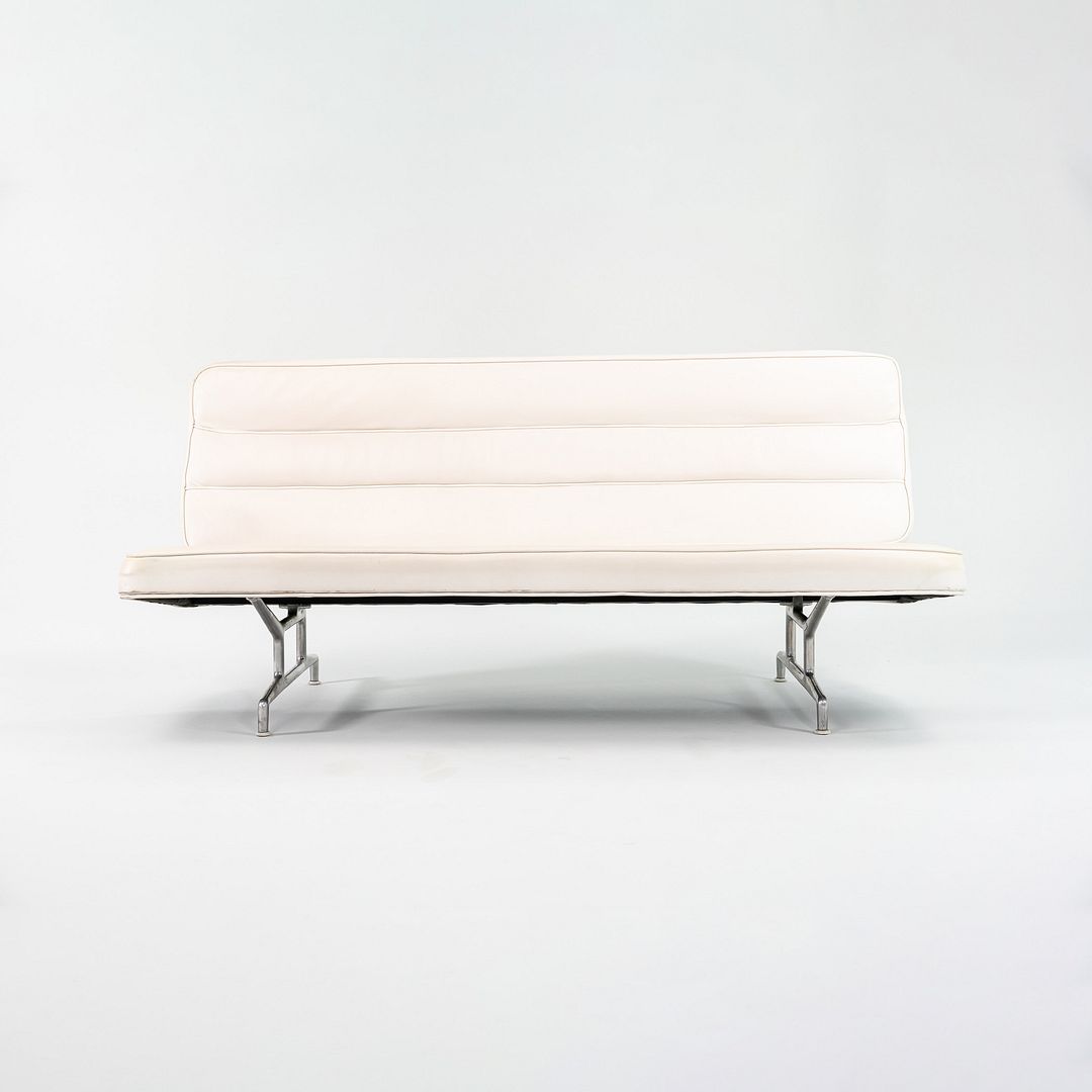 Eames 3473 Sofa