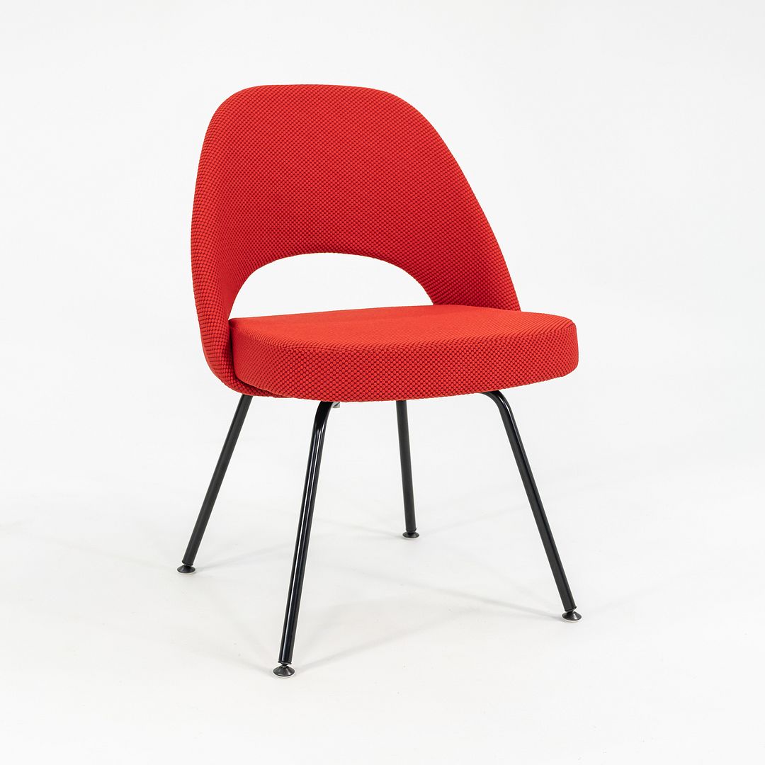 Knoll Saarinen Executive Armless Side Chair, Model 72C