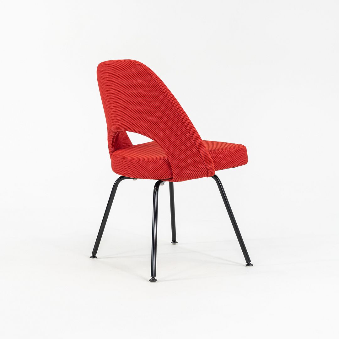 Knoll Saarinen Executive Armless Side Chair, Model 72C
