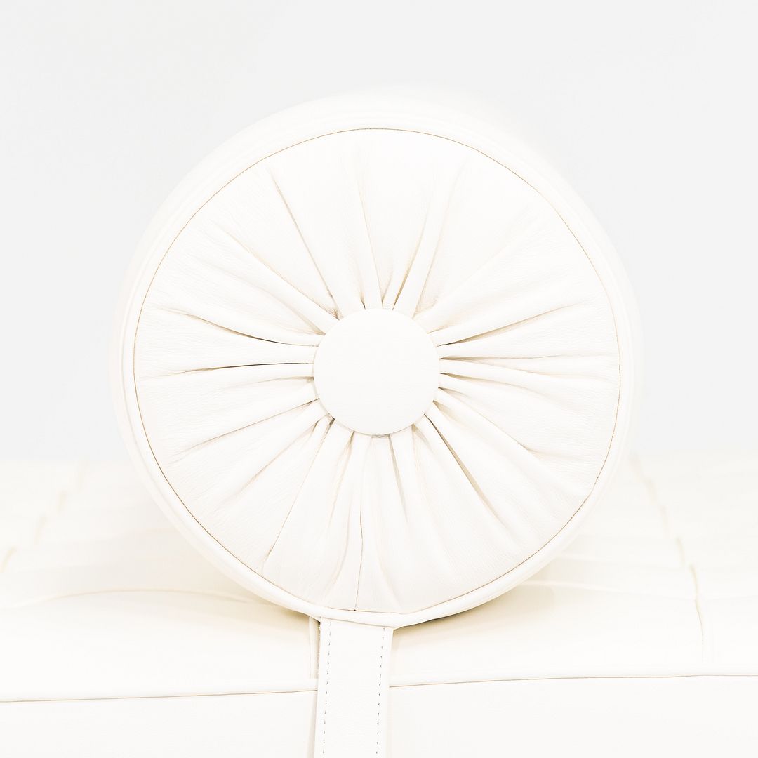 Barcelona Couch, Model 258L