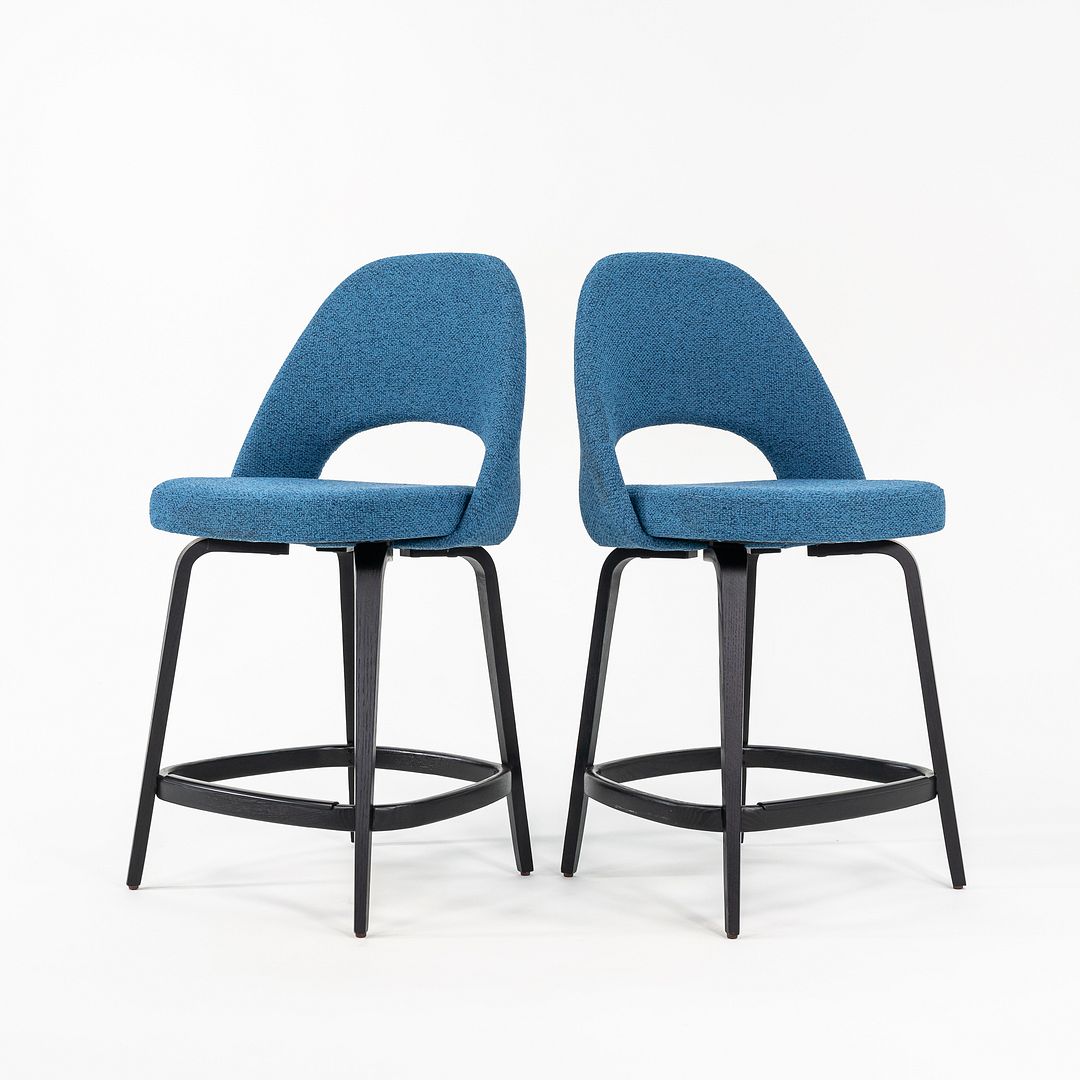 Saarinen Executive Counter Stool, Model 72CM-W