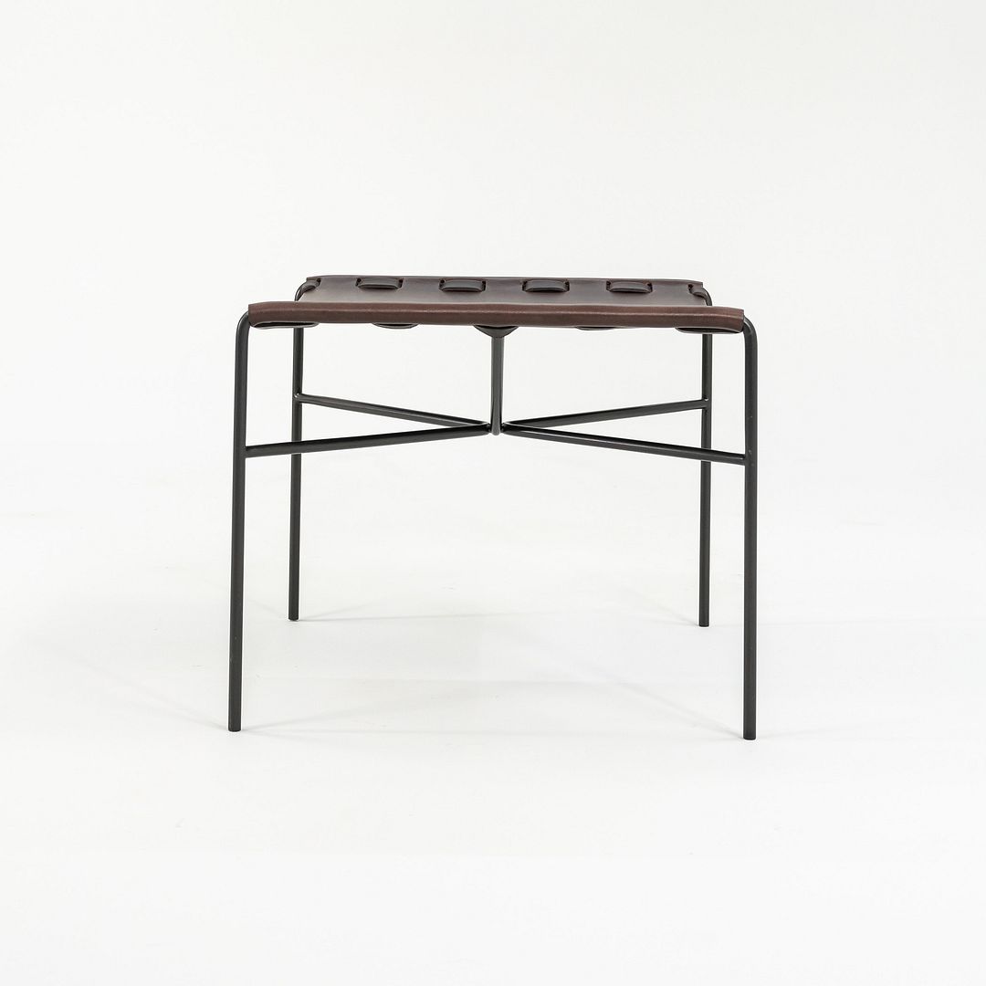 TG-19 Sling Ottoman