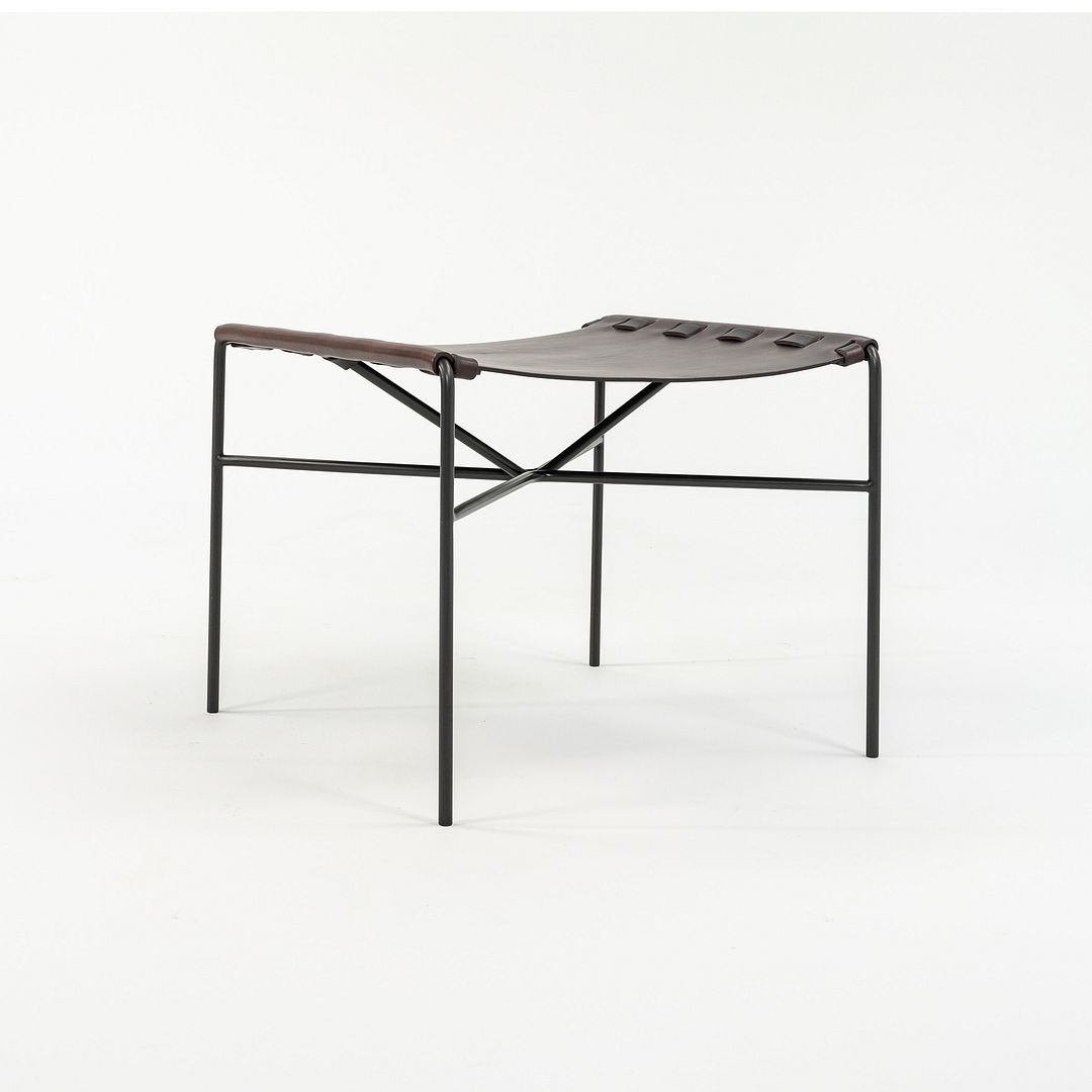 TG-19 Sling Ottoman