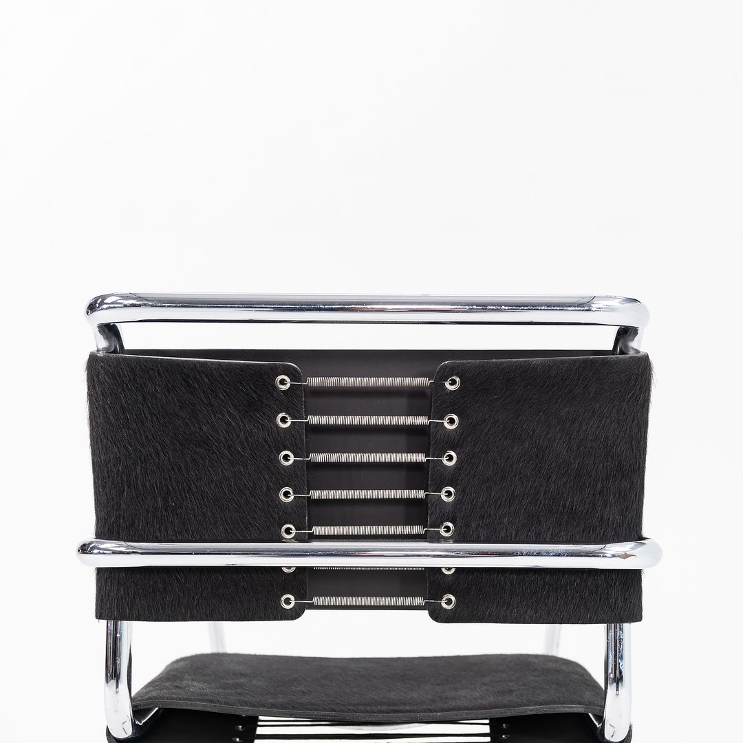 MR20 Chair