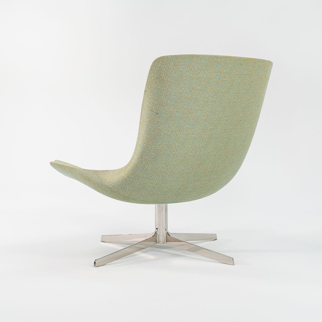 Vika Lounge Chair