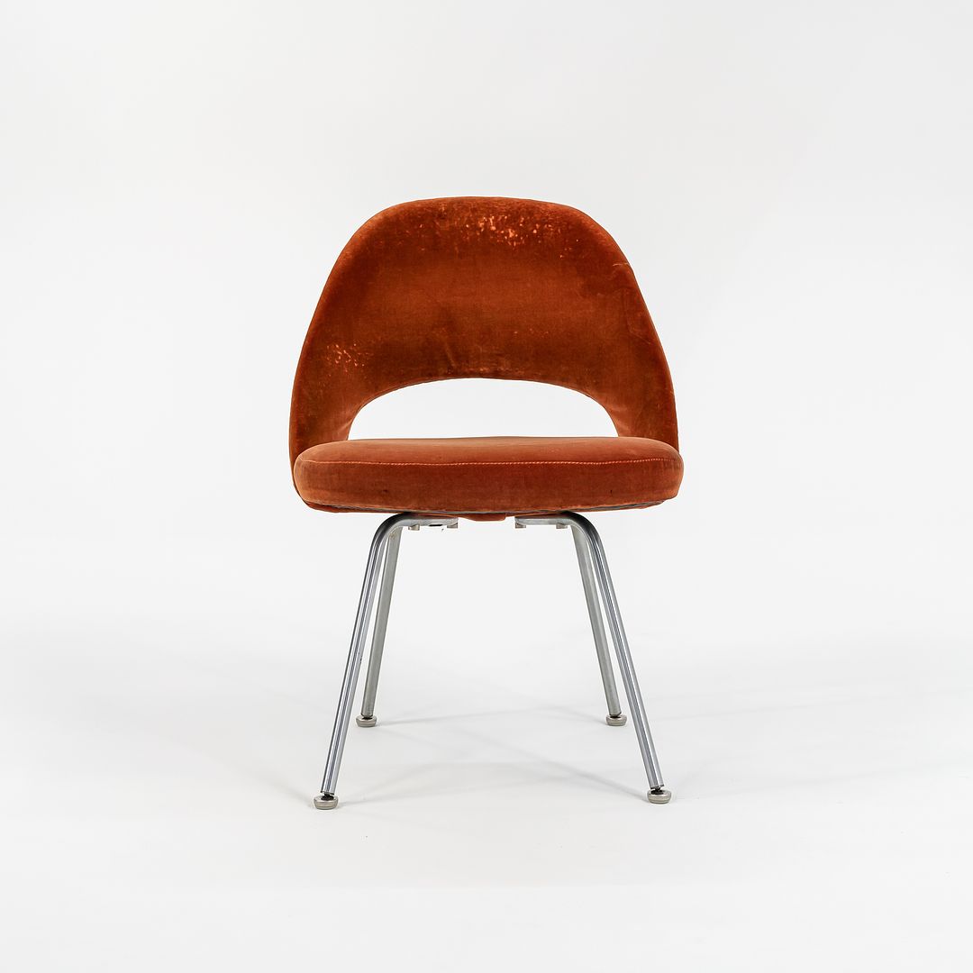 Saarinen Executive Side Chair, 72C