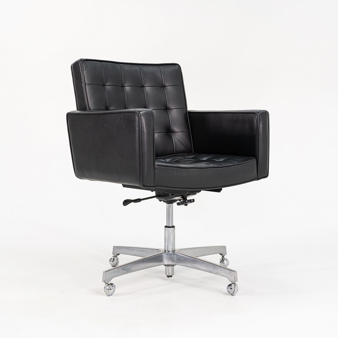 Cafiero Executive Desk Chair, Model 187