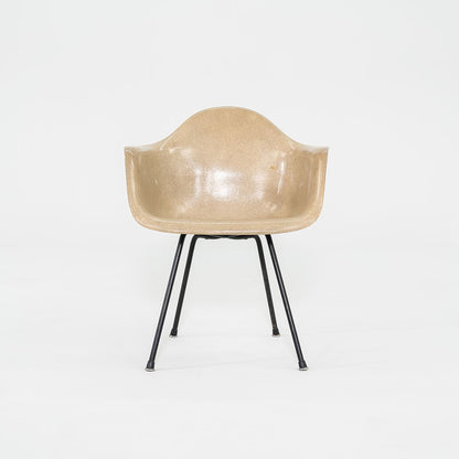 DAX Chair