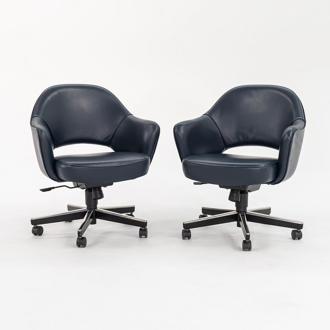Saarinen Executive Arm Chair with Swivel Base