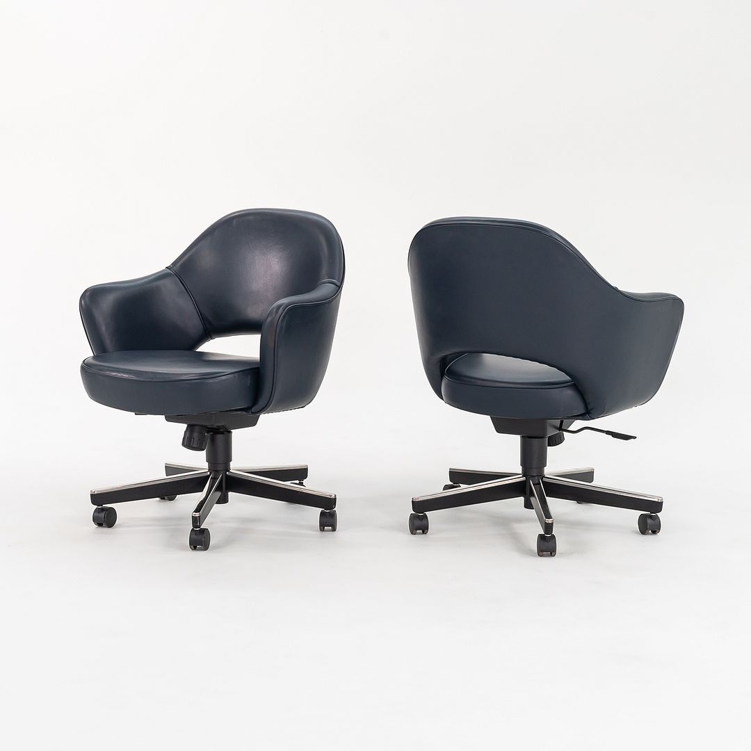 Saarinen Executive Arm Chair with Swivel Base