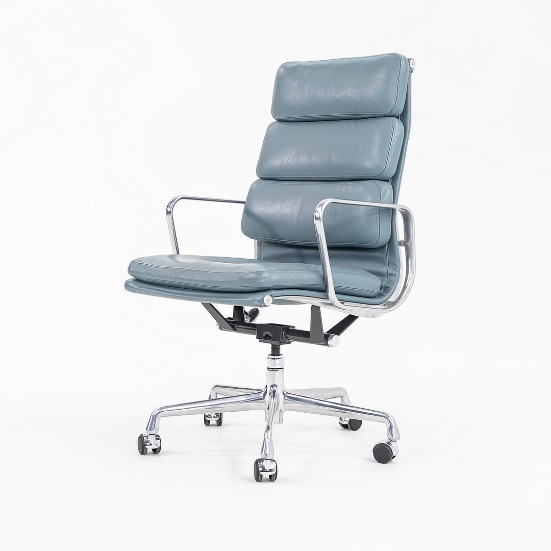 Soft Pad Executive Desk Chair
