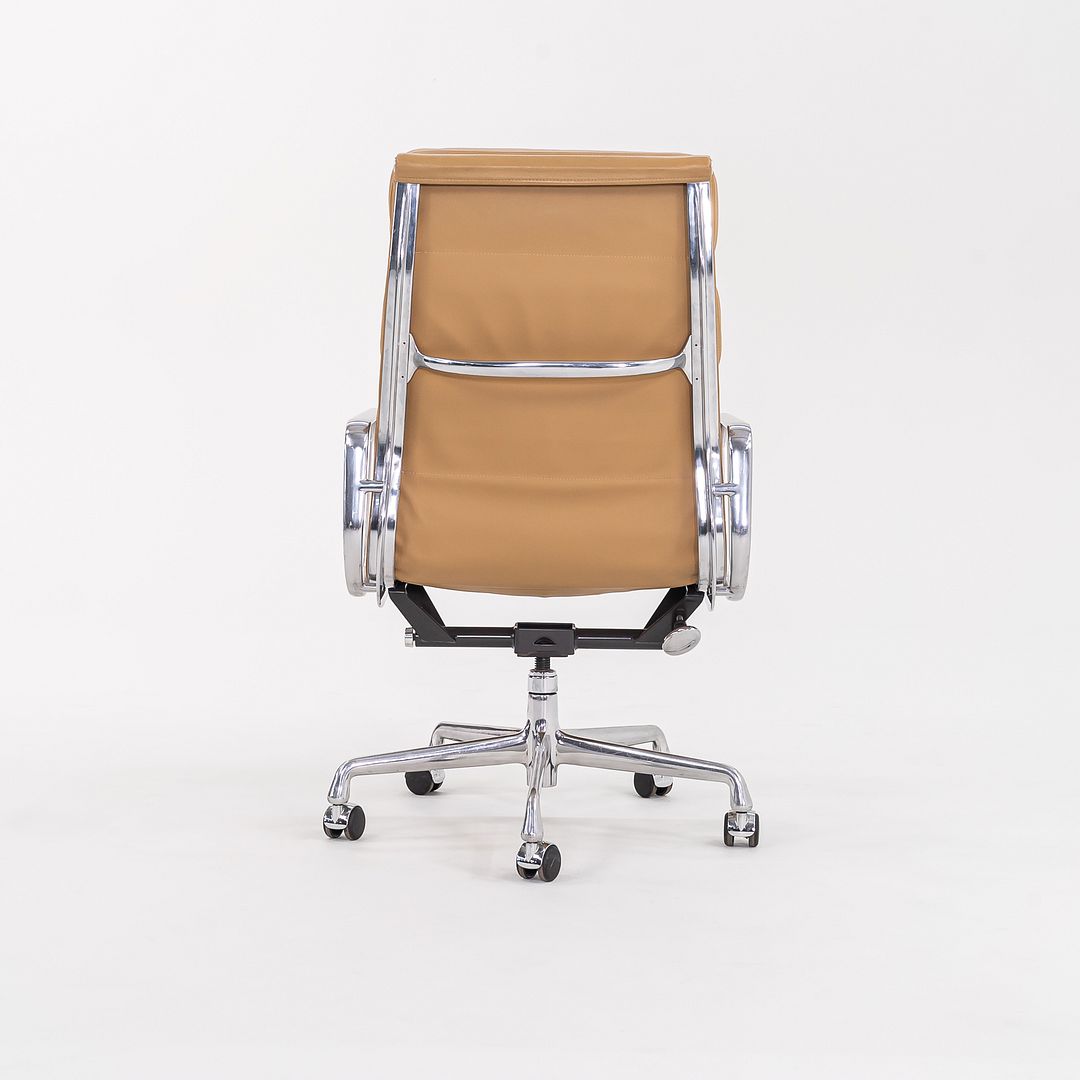 Soft Pad Executive Desk Chair by Charles and Ray Eames | Rarify