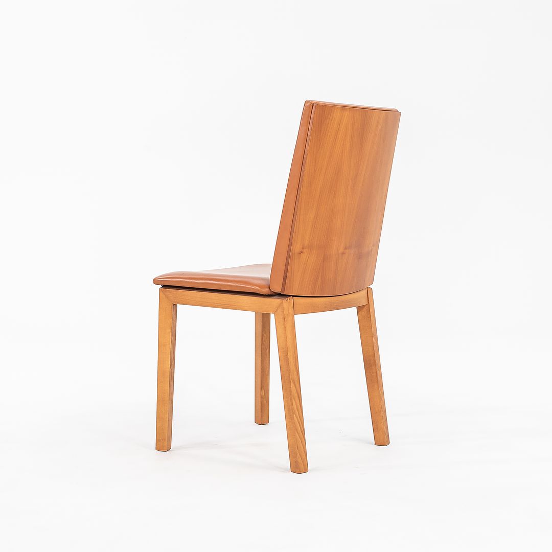 SM51 Dining Chair