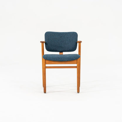 Domus Chair