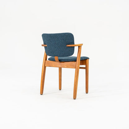 Domus Chair