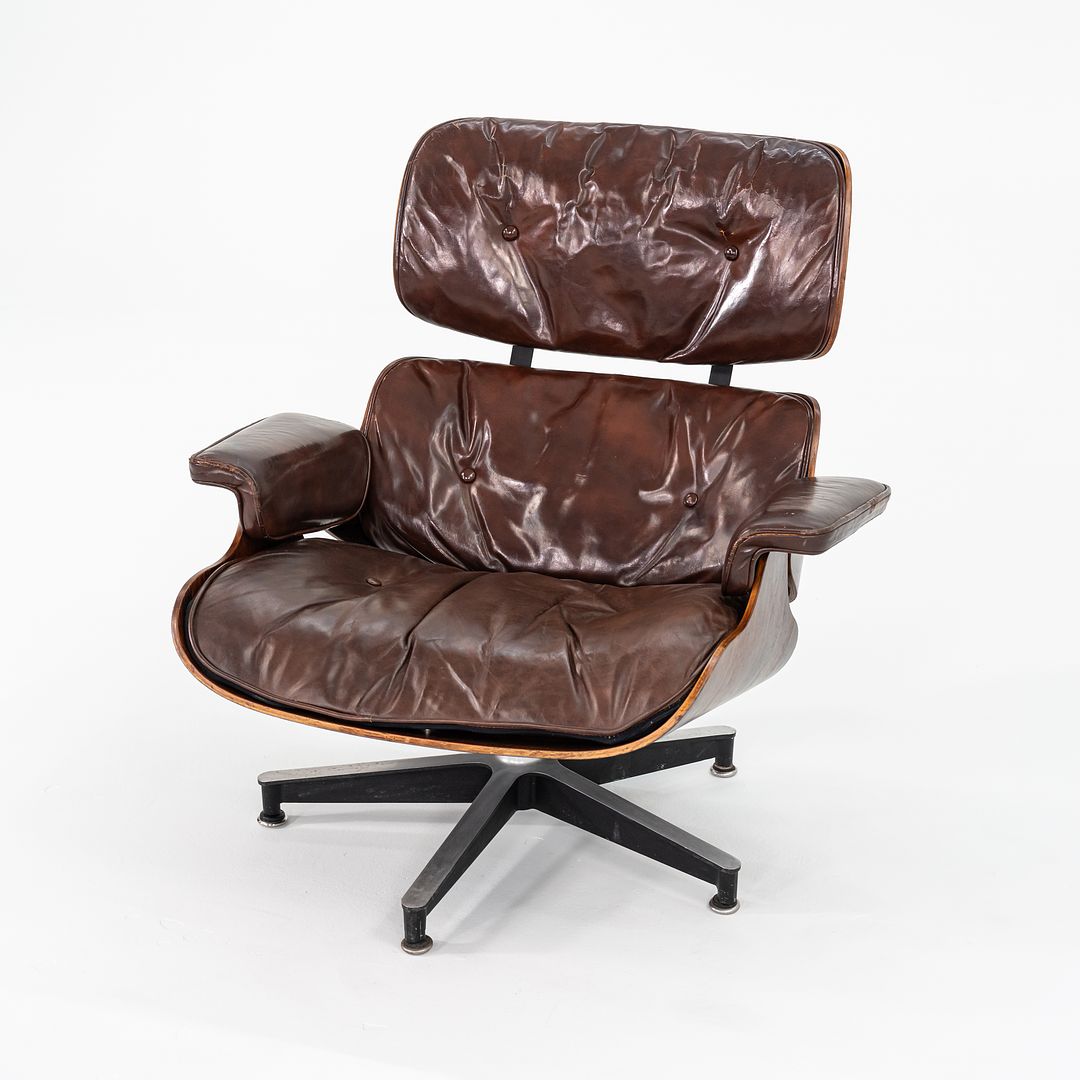 670 and 671 Lounge Chair with Ottoman