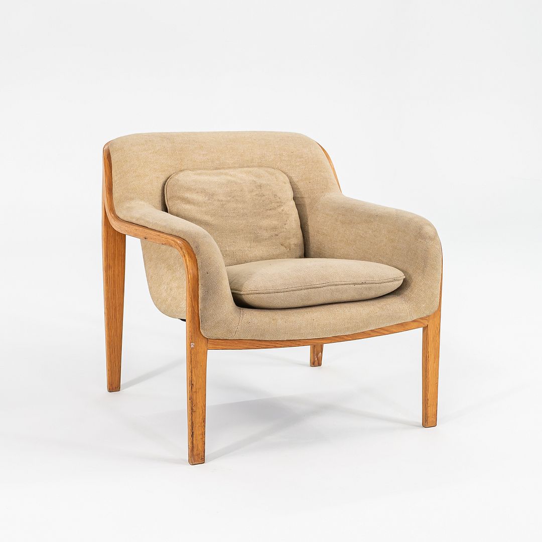 1315 Lounge Chairs