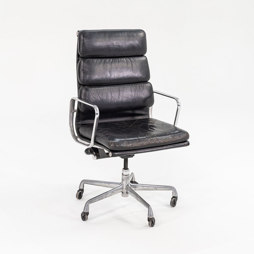 Aluminum Group Soft Pad Executive Chair, Model EA420