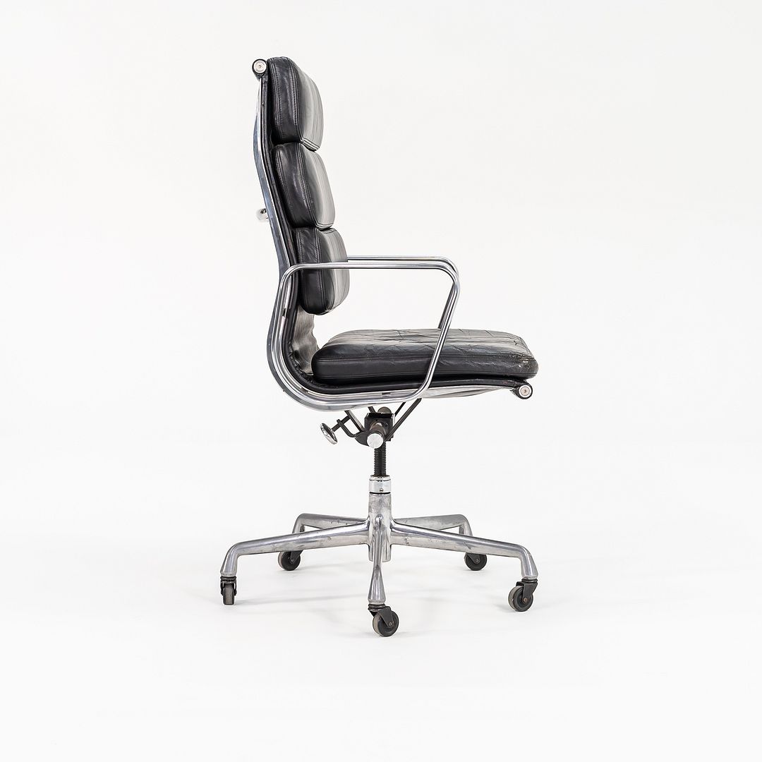 Aluminum Group Soft Pad Executive Chair, Model EA420
