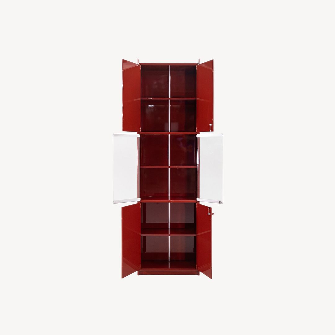 Olinto Lacquered Cabinet with Glass Doors