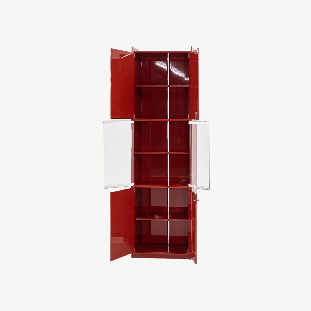 Olinto Lacquered Cabinet with Glass Doors