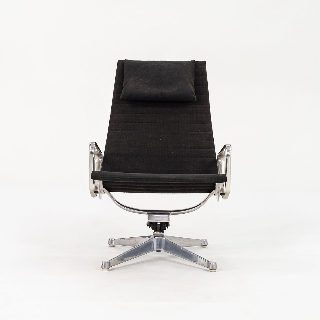 Eames Aluminum Group Lounge Chair and Ottoman, EA125 and EA124