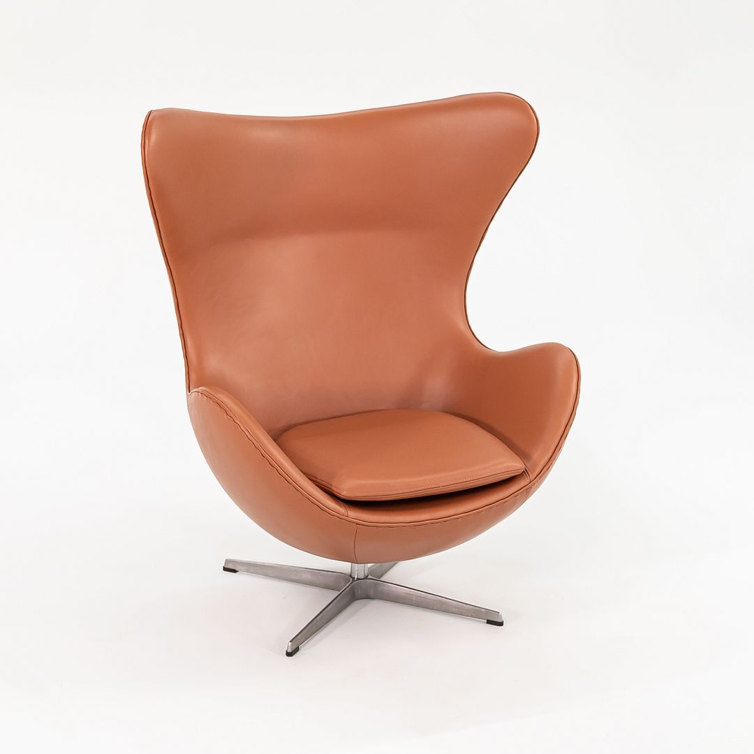 Egg Lounge Chair and Ottoman