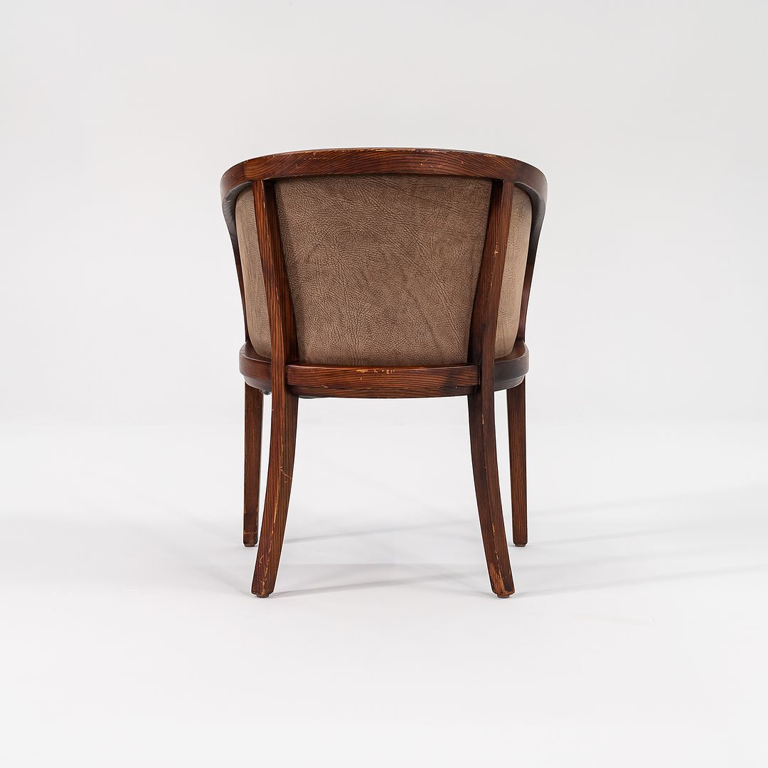 Yoke Chair
