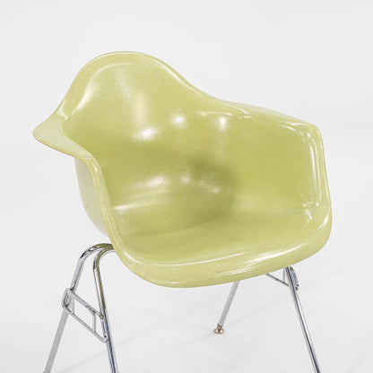 Arm Shell Chair