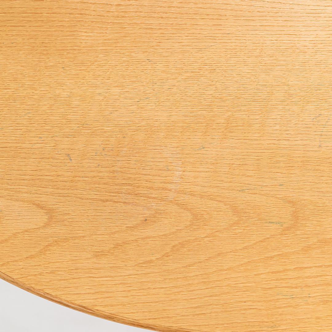 Saarinen Dining Table, Model 173O