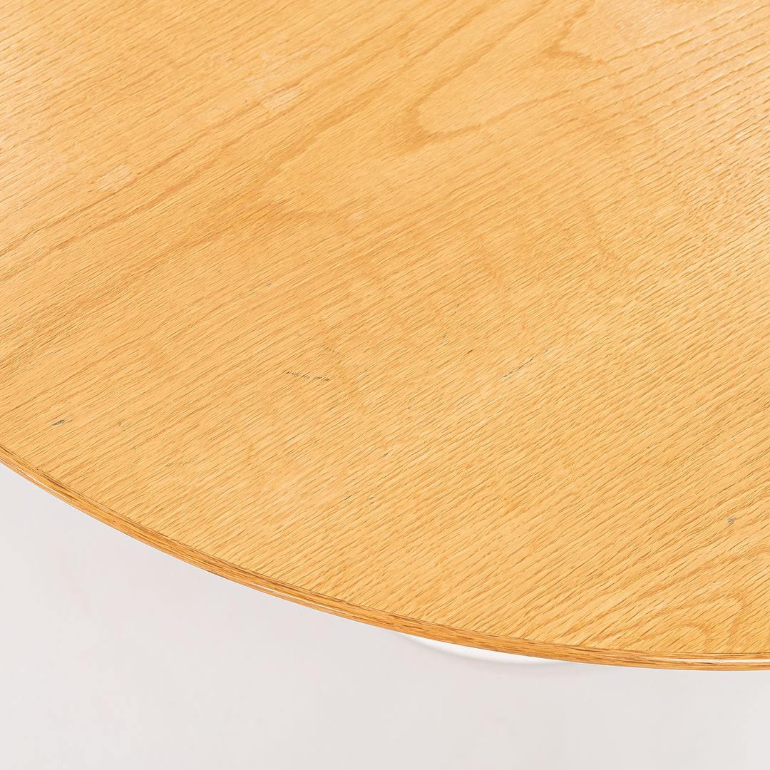 Saarinen Dining Table, Model 173O