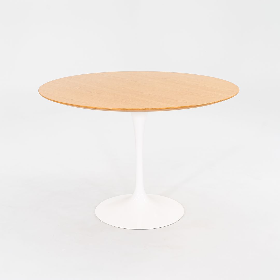 Saarinen Dining Table, Model 173O