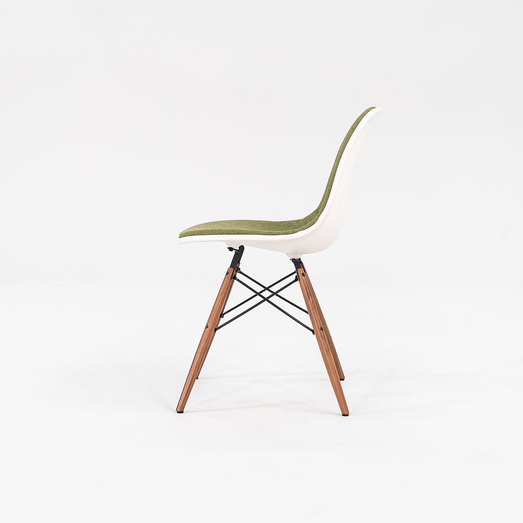 DSW Side Chair with Dowel Base