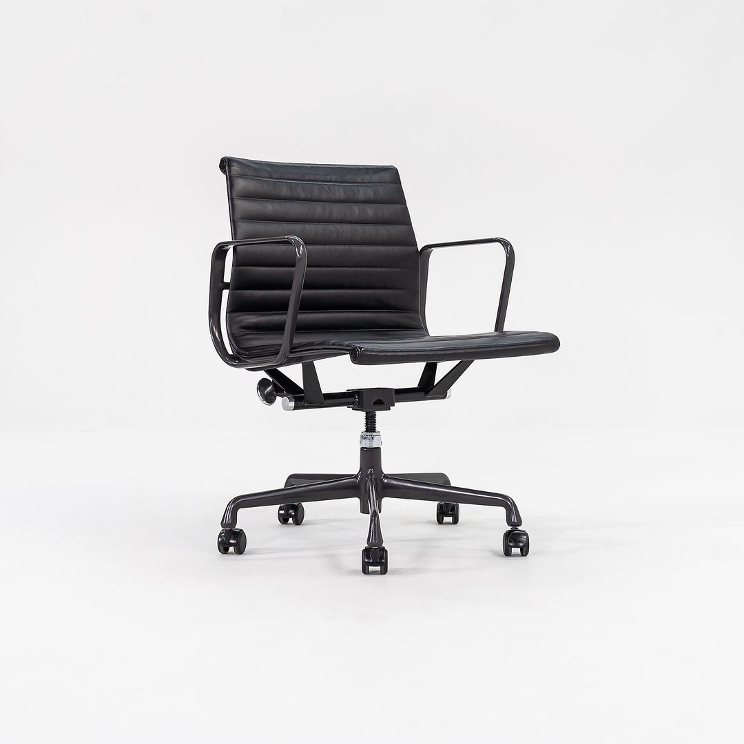 Aluminum Group Management Desk Chair
