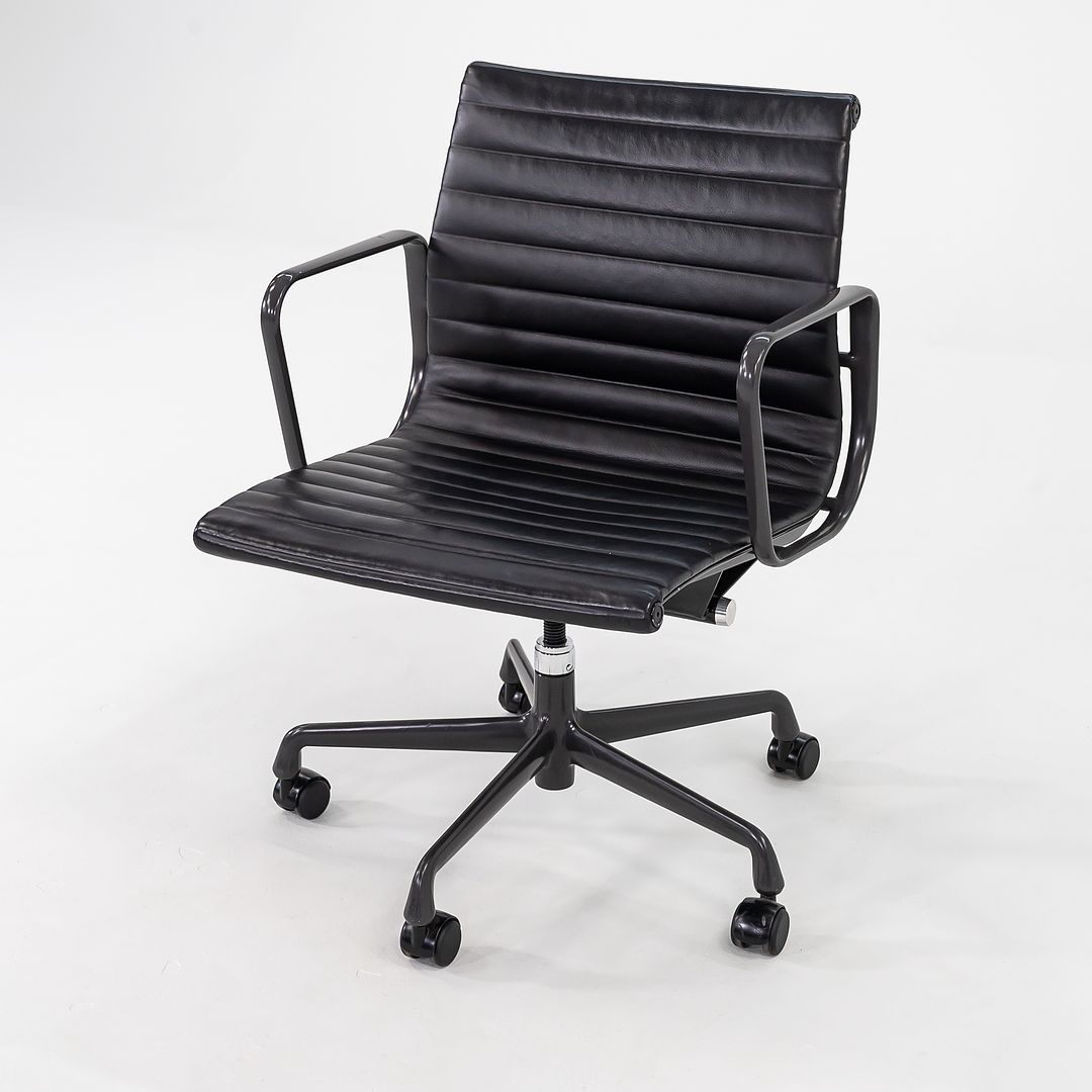 Aluminum Group Management Desk Chair