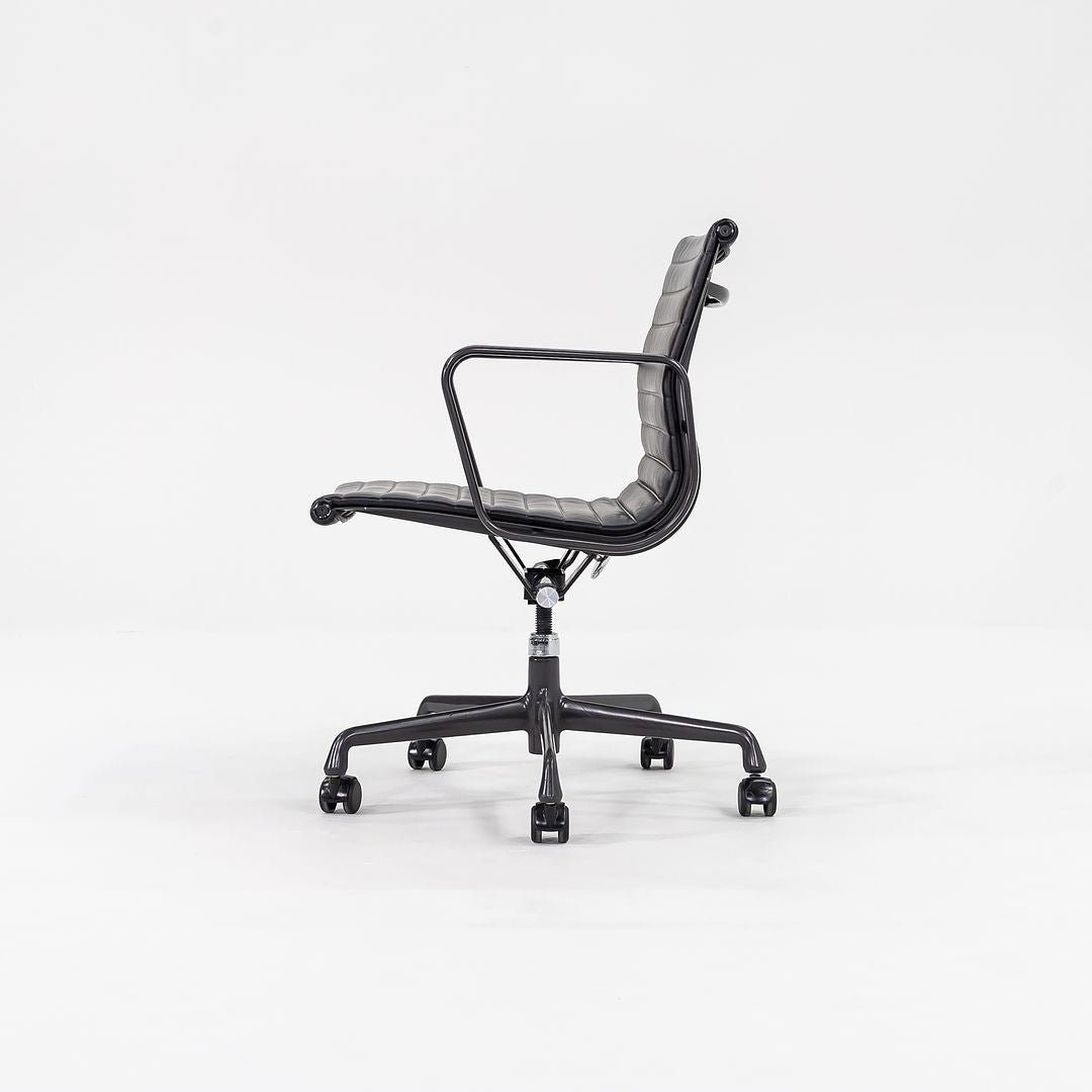 Aluminum Group Management Desk Chair
