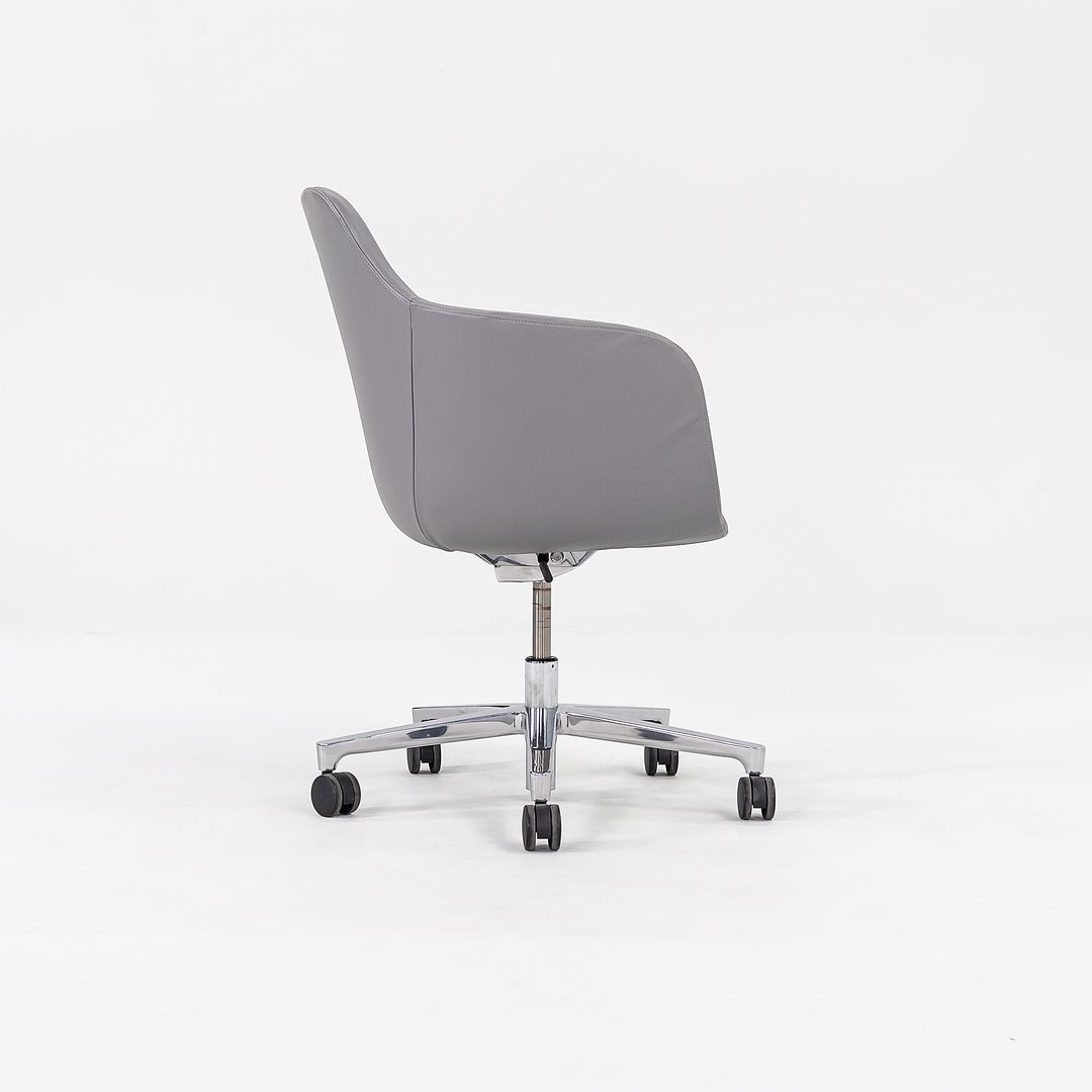 Saiba Mid-Back Task Chair